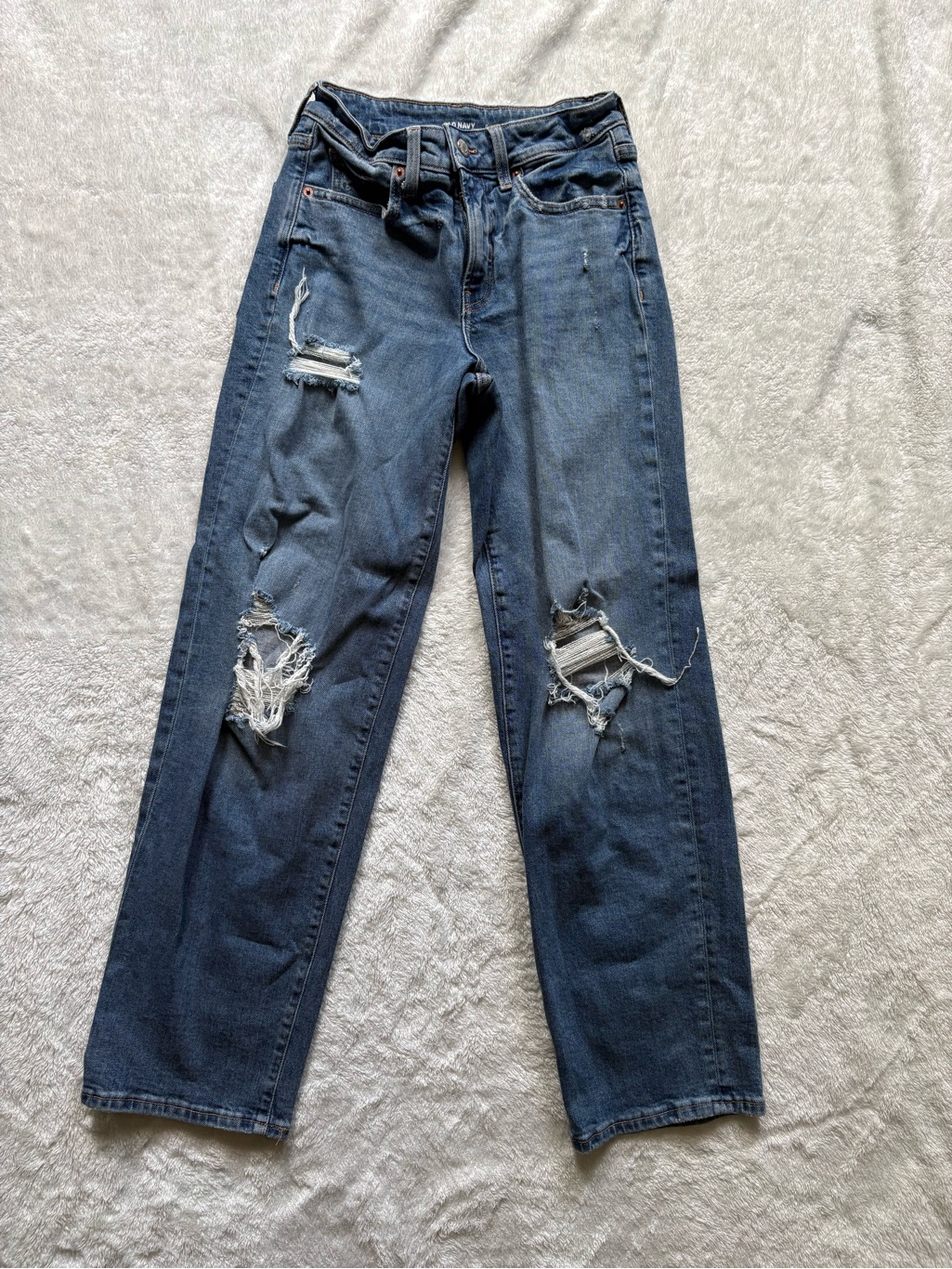 Old Navy High Rise Og Loose Distressed Medium Wash Jeans